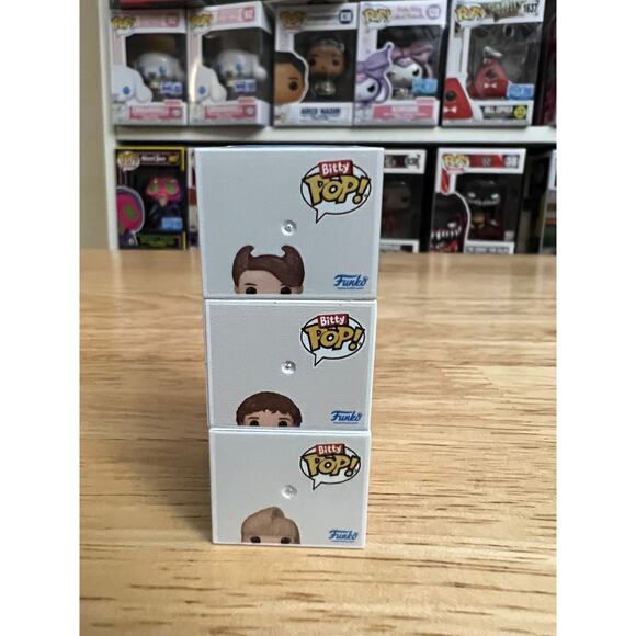 3 BITTY Friends 80s Hair 1" Funko Pops Ross Geller Rachel Green Chandler Bing TV - Picture 5 of 6